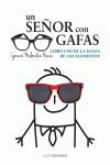 UN SEÑOR CON GAFAS