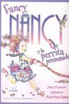 FANCY NANCY Y LA PERRITA PRESUMIDA